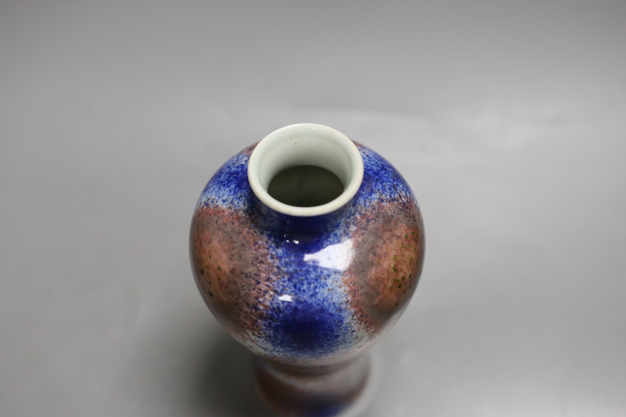 A Chinese baluster vase, 17cm